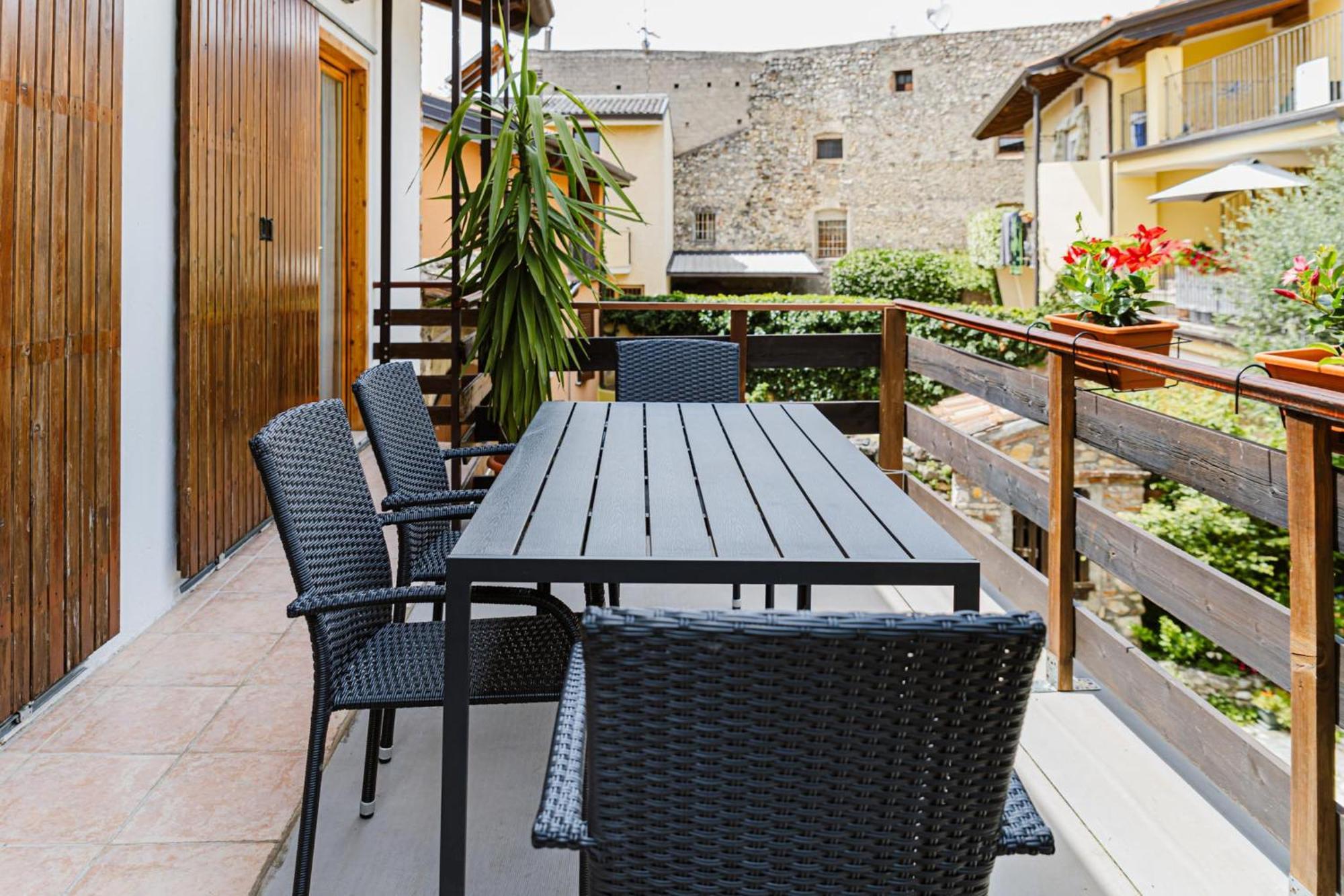 Cozy Castello Apartman Manerba del Garda Kültér fotó