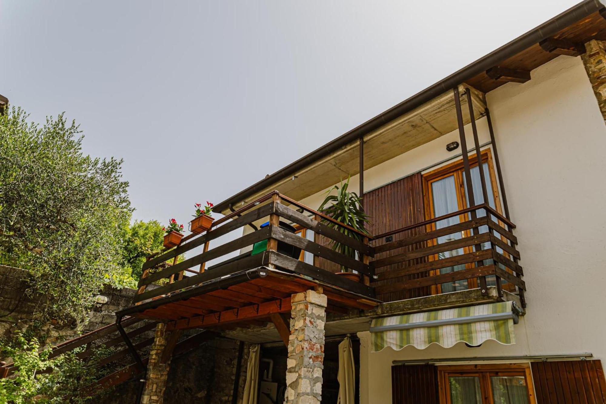 Cozy Castello Apartman Manerba del Garda Kültér fotó